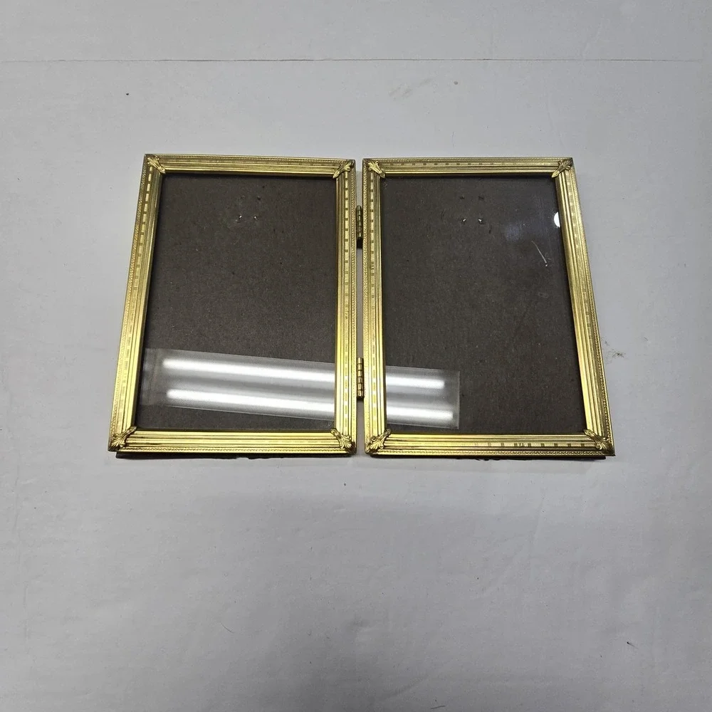 Vintage Gold Metal Brass Bifold Photo Picture Frame Glass Front Classic Velvet